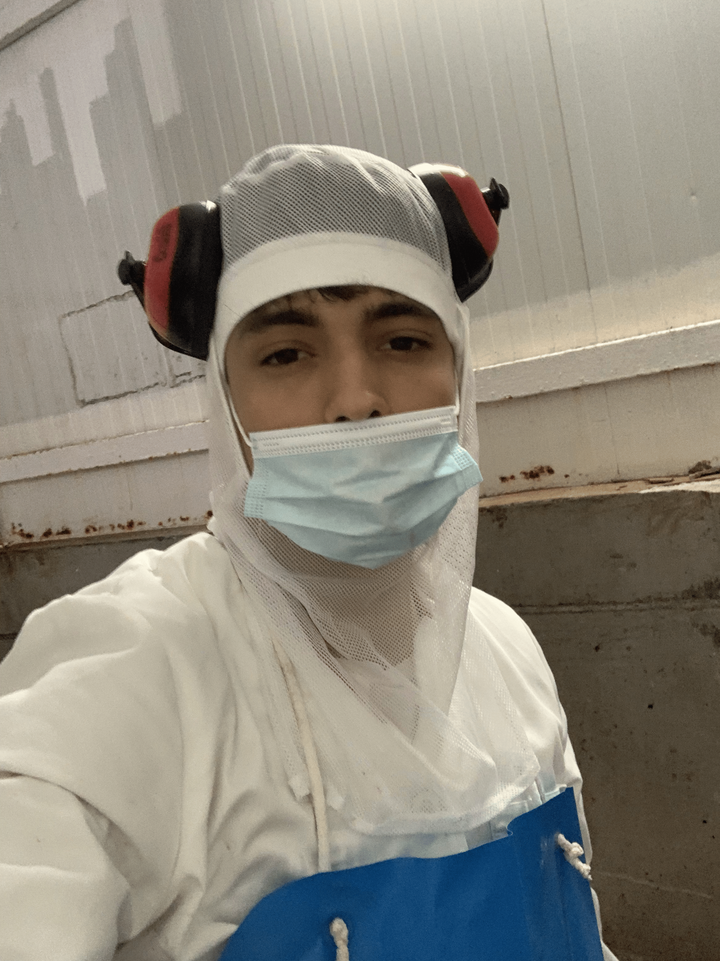 Kevin antes de su éxito en dropshipping